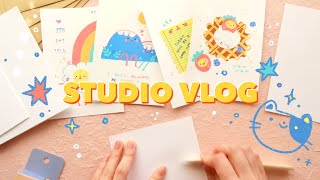 ☀ STUDIO VLOG 35 ☀ Being Content With Yourself, Making TikToks, Patreon Sticker Unboxing, & more!