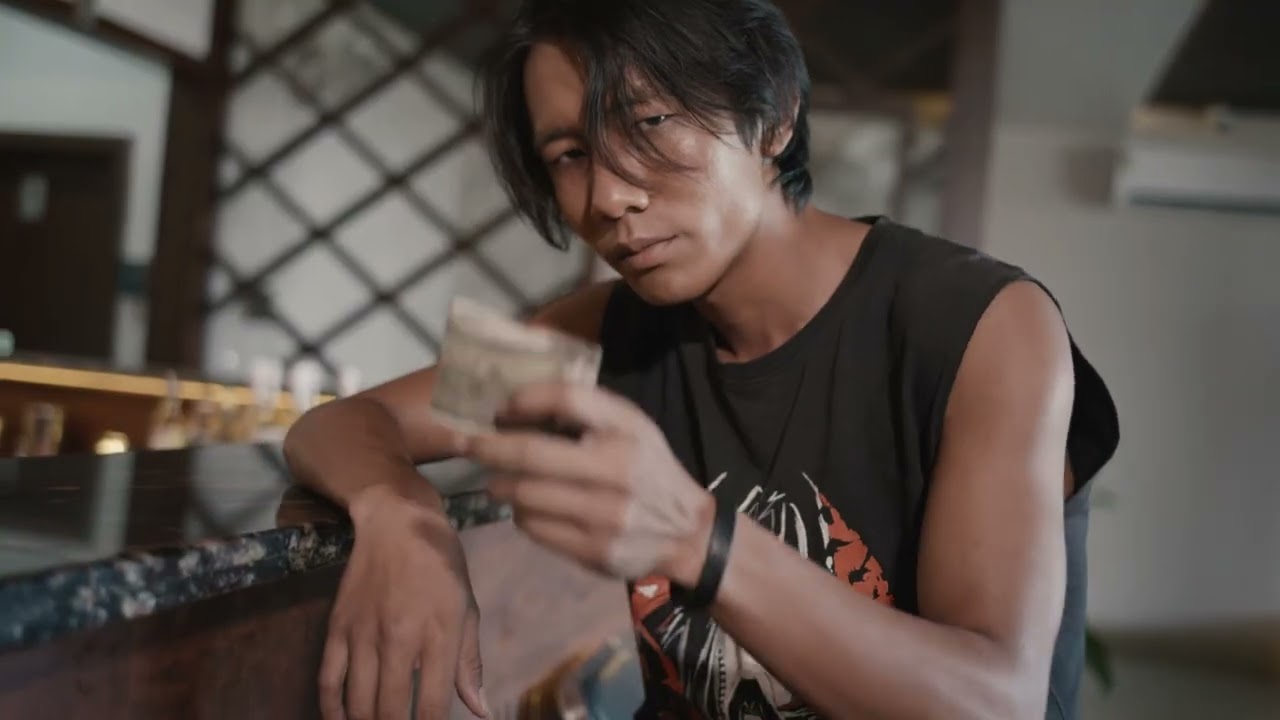 Chaka Le male version DJ Remix from the Kainkhol film is a vibrant remix by Wangshol larngam