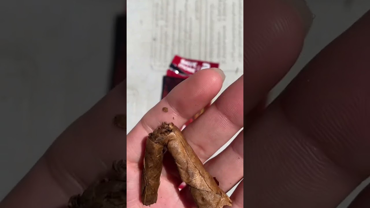 How to roll a Dutch the “Ocky way”