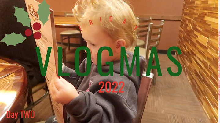 VLOGMAS | 2022 | DAY TWO | Nails and Late Night Vo...