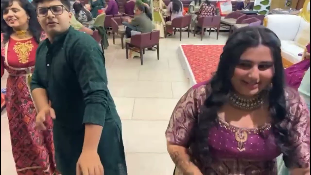 Mehndi Ceremony | Family | Dhwani & Shivam |