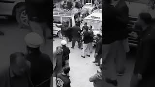 good shut Pakistani police 🤣