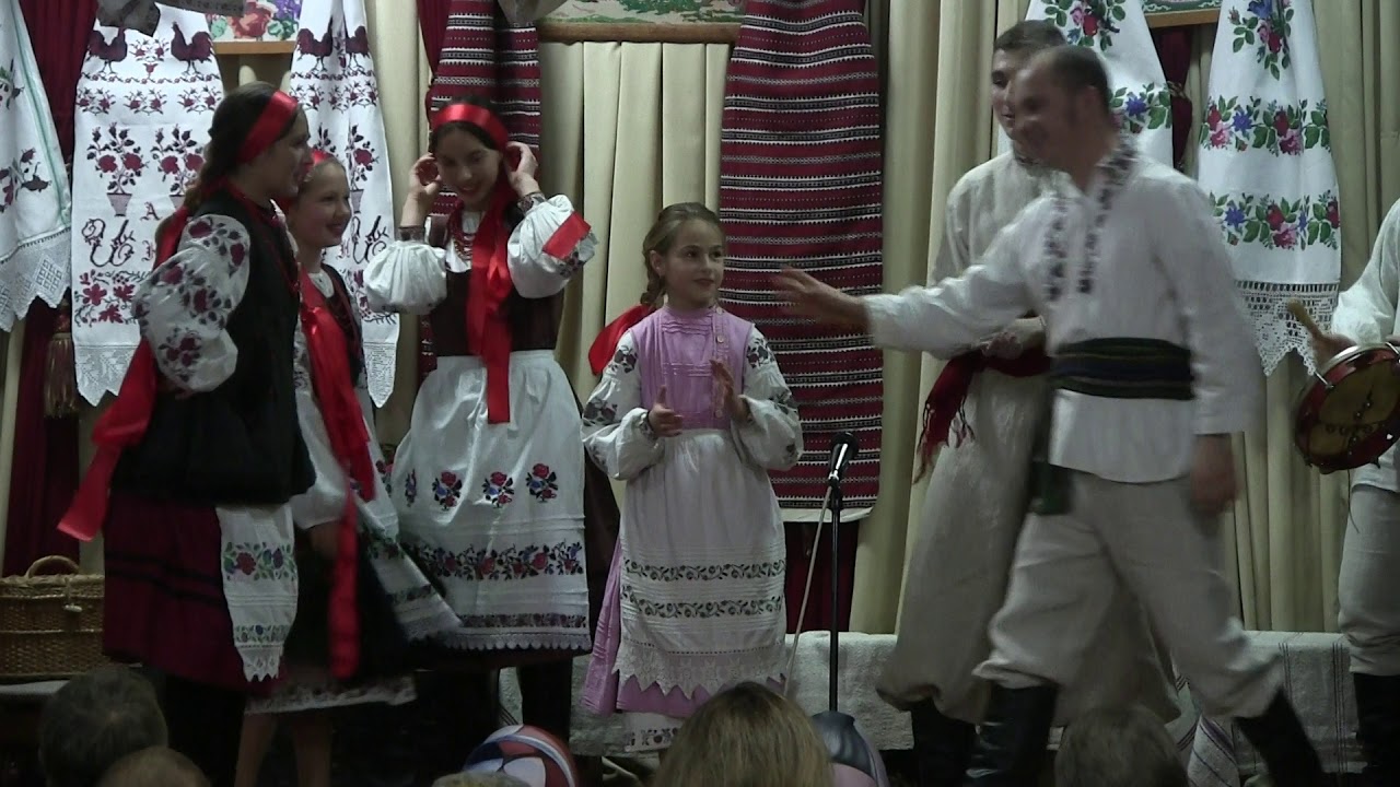 "Андріївські вечорниці" "Ой на горі просо, сидить зайчик..."