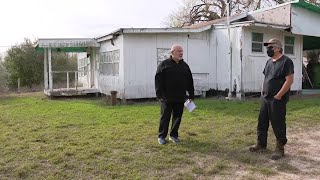 TROUBLESHOOTERS: Live Oak County deer hunting fears