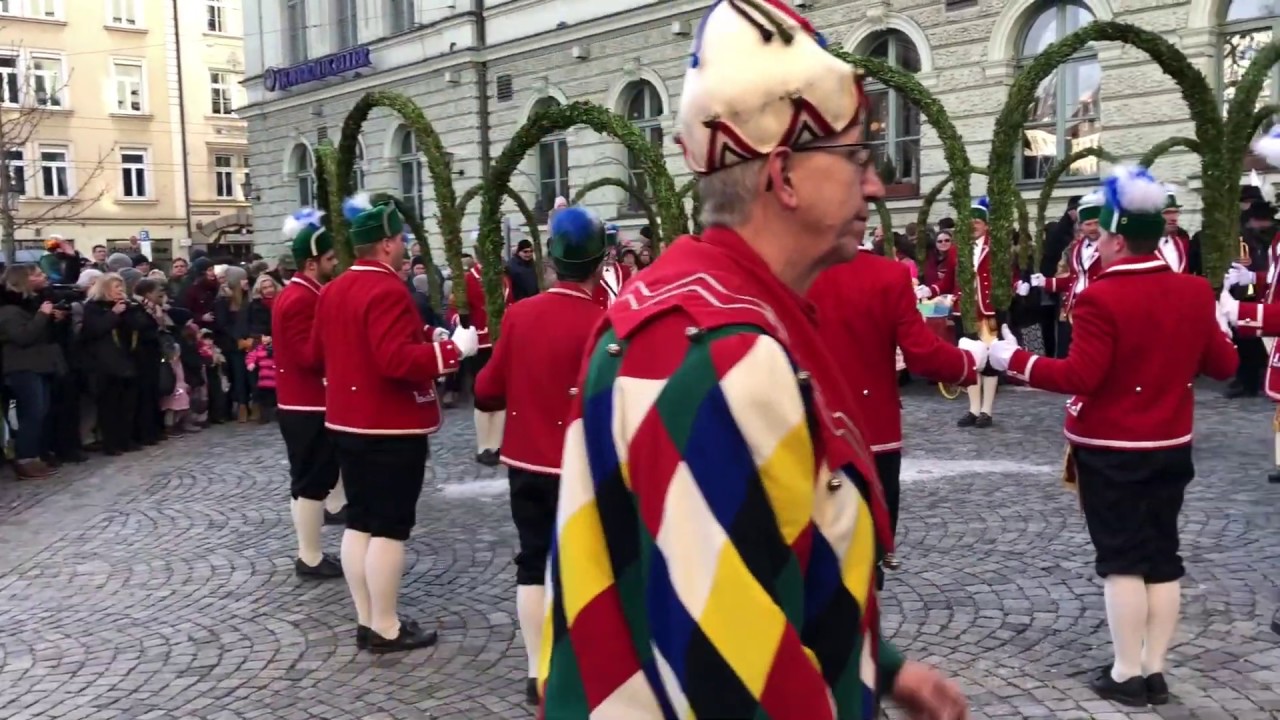 Schäfflertanz München 2019 - Dance of Bavarian Coopers | Le Gourmand - Das Geniesser-Magazin