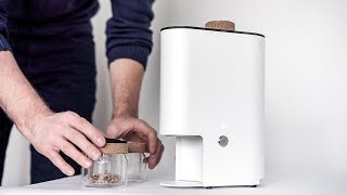 TRYING OUT IKAWA'S HOME COFFEE ROASTER !