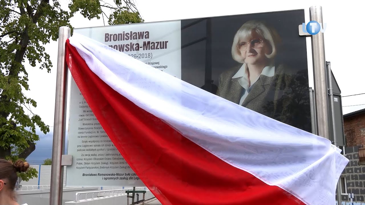 Odsłonięcie pamiątkowej tablicy Bronisławy Romanowskiej - Mazur