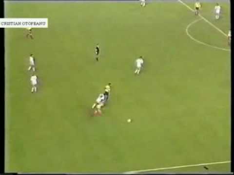 Hagi backheel (WC 1990)