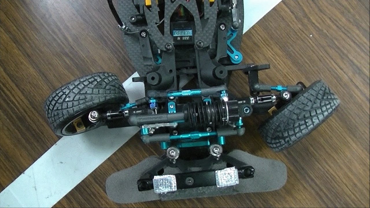 PLUSD サーキット Kさん  2WD シャーシ   TA06  今日のｱｯｶｰﾏﾝ　 ＆ 走行動画　RWD DRIFT RC