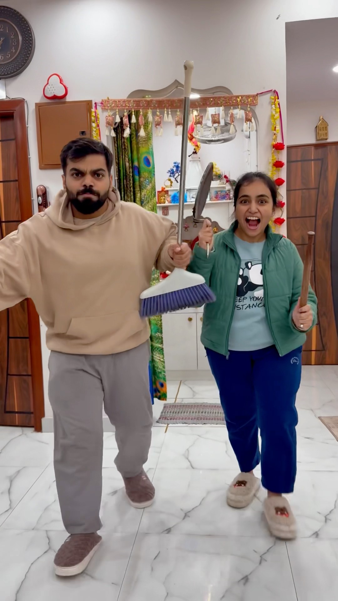 Gaurav or gudiya nai baba ko bhi dara diya #shorts #youtubeshorts #gauravaroravlogs