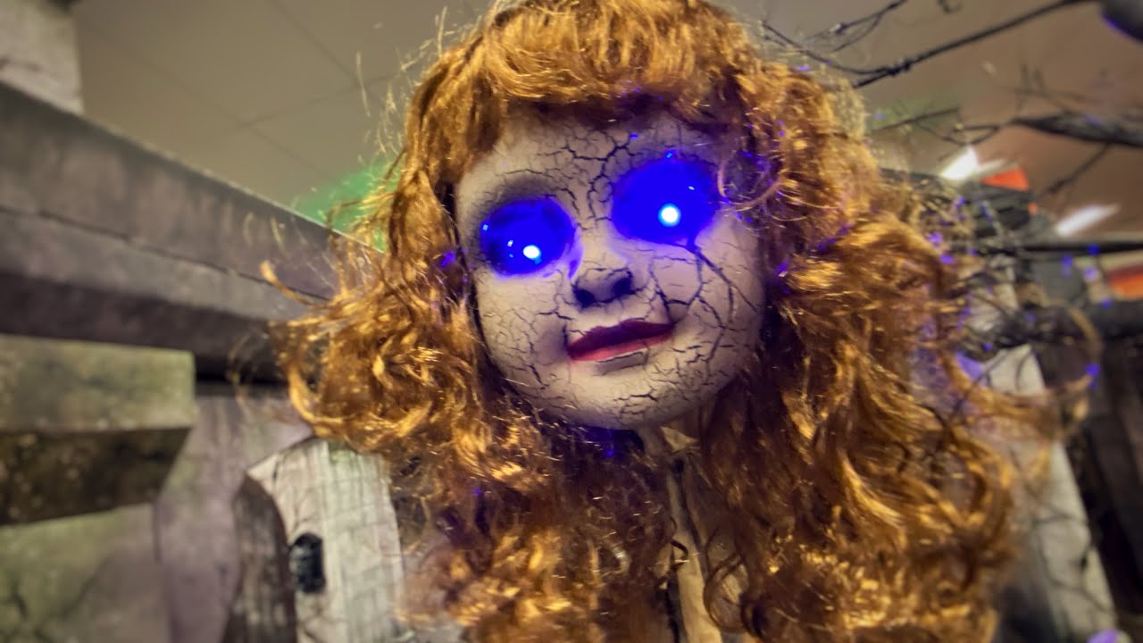 HALLOWEEN HUNTING 2023 at Lowe’s & Spirit Halloween | ANIMATRONICS, PROPS, & MORE