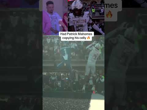 Texas Tech showing out in front of a legend 😤