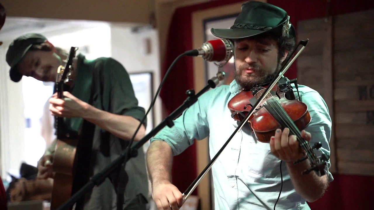 Clyde and the Milltailers "Swing Gitan" LIVE _/ROAD RAMBLER