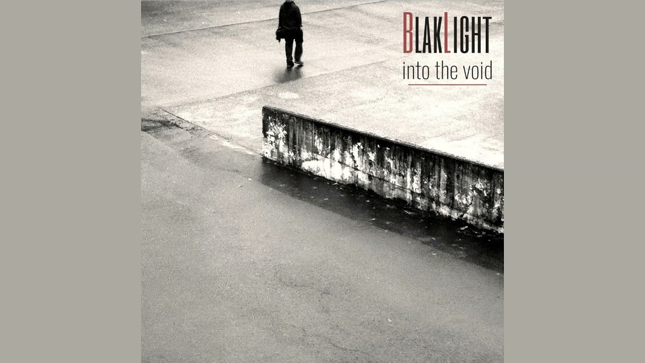 BlakLight // Paranoid adlı videoyu YouTube'da izle BlakLight // Paranoid adlı videoyu YouTube'da izle