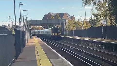 SWR class 444 044 coming into. Poole sidings 