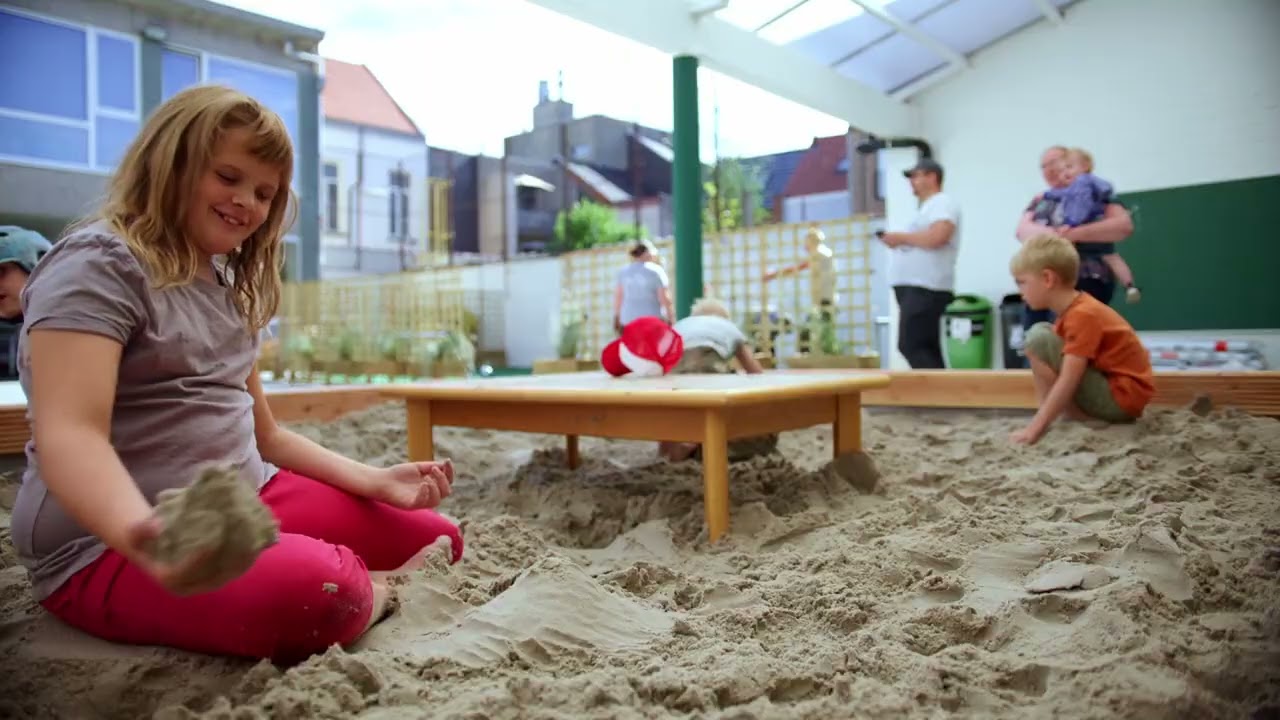 Brico De Klushelden | Berkenboom-Mozaïek, Sint-Niklaas