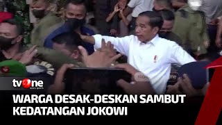Warga Ternate Antusias Kedatangan Jokowi dan Berdesakan Mendapatkan Kaos | AKIP tvOne