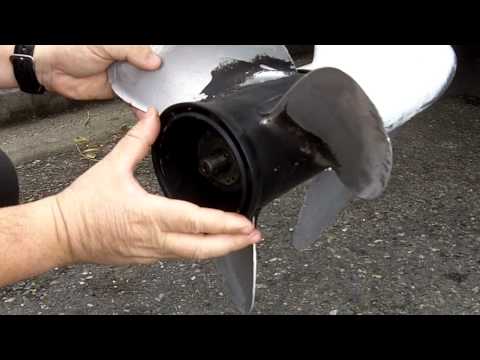 Video: Hvordan justerer du tomgangshastigheten på en Johnson påhengsmotor?