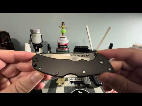 If your looking for a serious no frills best of the best modern pocket knife check these 5 out!!!!