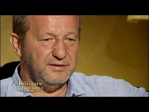 Кох: Гусинскому "Газпром" в моем лице сказал: "Миллиард долларов прощаем, но взамен "НТВ" нам отдай"