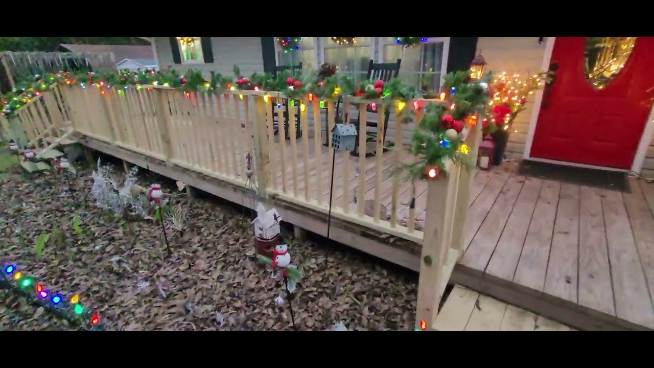Wifey's Christmas lights 12 4 22 - YouTube