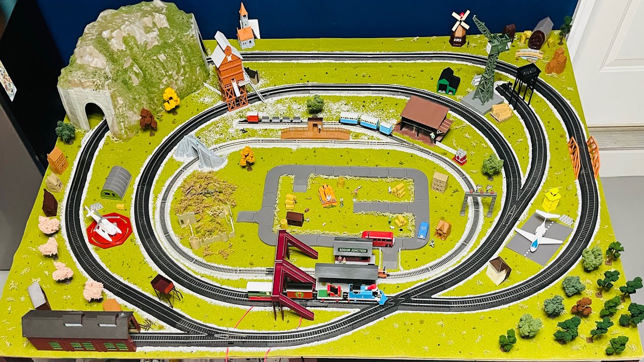 How I Built my NEW Bachmann HO Thomas Model Layout - YouTube
