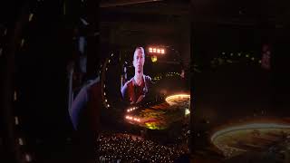 "Yellow" - Coldplay live in Manila