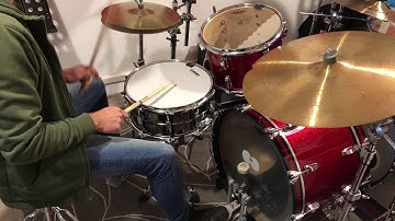Paradiddle -Elo - Simon Phillips rules.