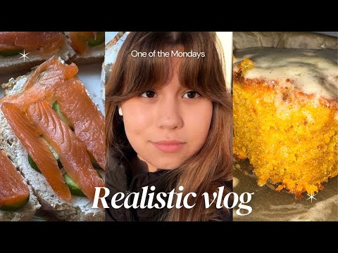 Realistic Monday Vlog 🍂 | Morning Routine, Pilates & Pumpkin Pie