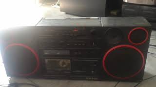 Radiomagnetofon Unitra Lubartów RM 820 S CONDOR RM 8482 jesteśszalona