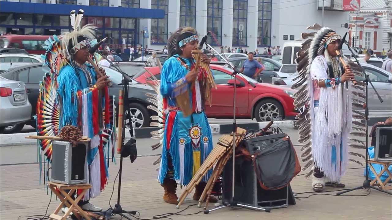 Выступление индейцев. Выступление индейцев. Выступление индейцев. Концерт индейцев в сочи 2014. Выступление индейцев.