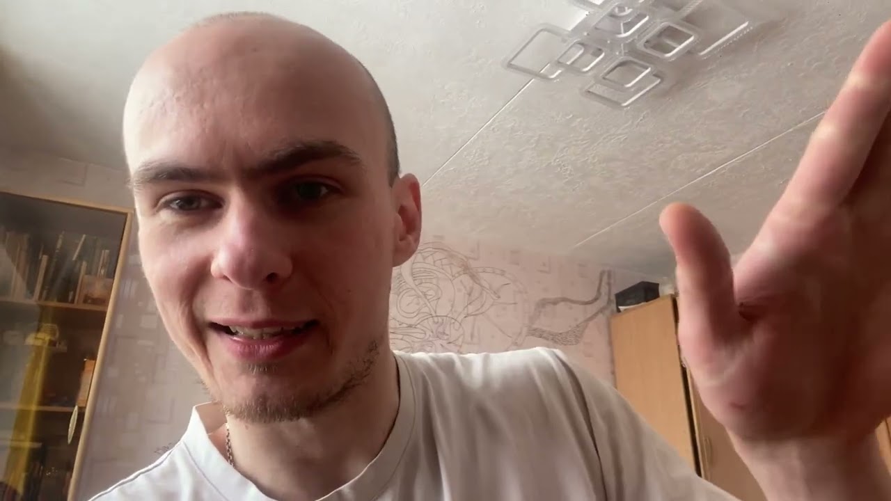 ПОСТАВИЛ НА МЕСТО ОЧЕРЕДНУЮ ТОКСИЧНУЮ ГОПНИЧИХУ