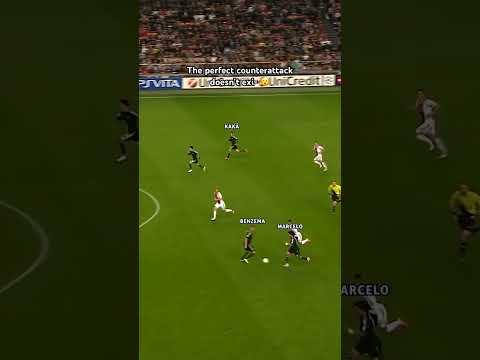 Assista a Este Contra-ataque Épico de Futebol Se Desenrolar! ⚽️ by The 12th Man Show