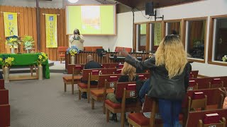 Community prayer vigil calls for peace in Indianapolis after violent weekend