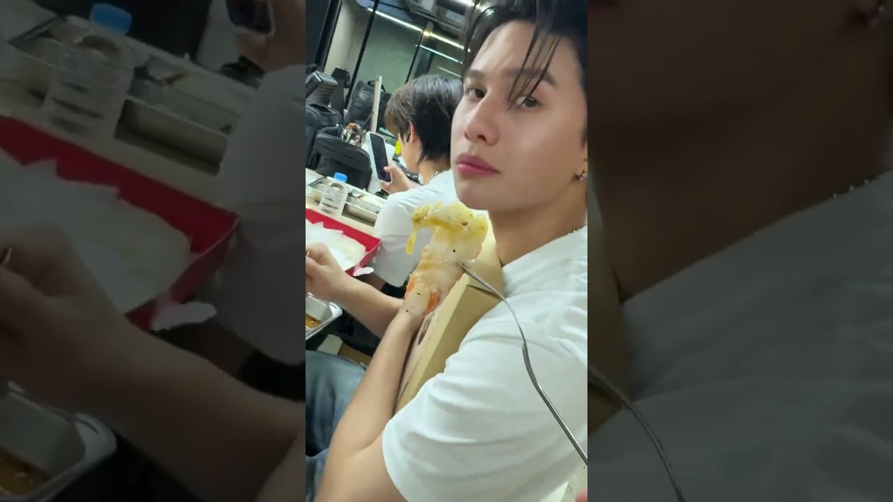est making baby sound to feed his baby😂 #williamest #est_rvp #williamjkp #gmmtv #fyp #blshorts #bl