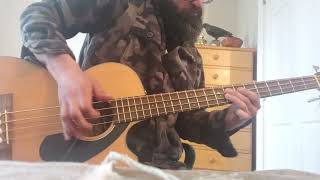 Distorted Chord Popping Bassline