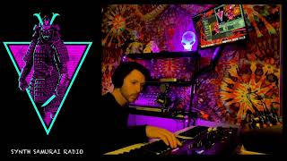 NEON LOCK-UP - LIVE JAM WAVESTATE, OPSIX, MINILOGUE XD, MICROCOSM & BEHRINGER MONOPOLY. screenshot 3