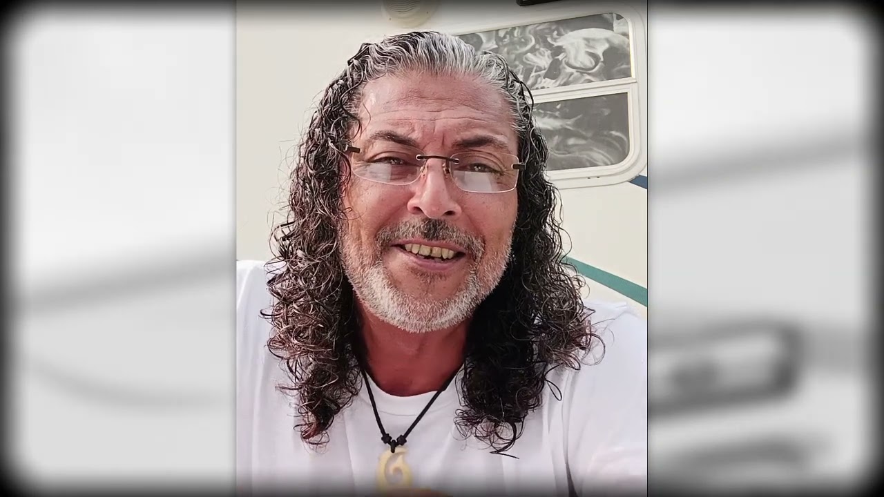 Narcissists chose to be everyone's NOBODY