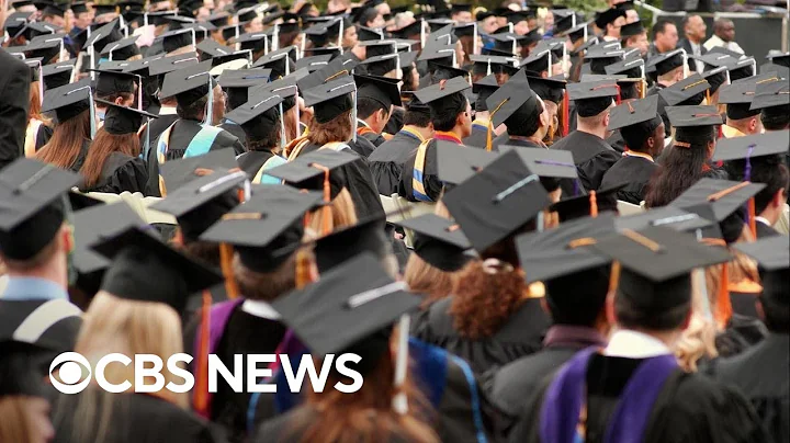 Roughly half of graduates are underemployed 10 years after college, study finds - DayDayNews