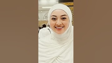 ردة فعلها على القرآن الكريم 😭🫀 #chorts #ردة_فعل #قرآن #راحة_نفسية #تلاوة_خاشعة #مسلم #viral#quran