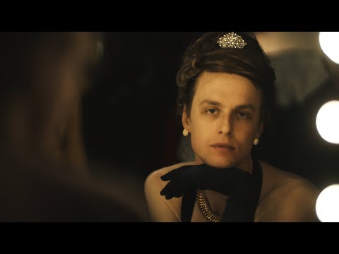 Buzzard Buzzard Buzzard — Hollywood Actors