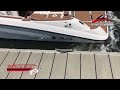 Jetboatpilot lateral thruster performs impossible moves at the dock