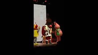 Awesome Christmas show Live to Gabba