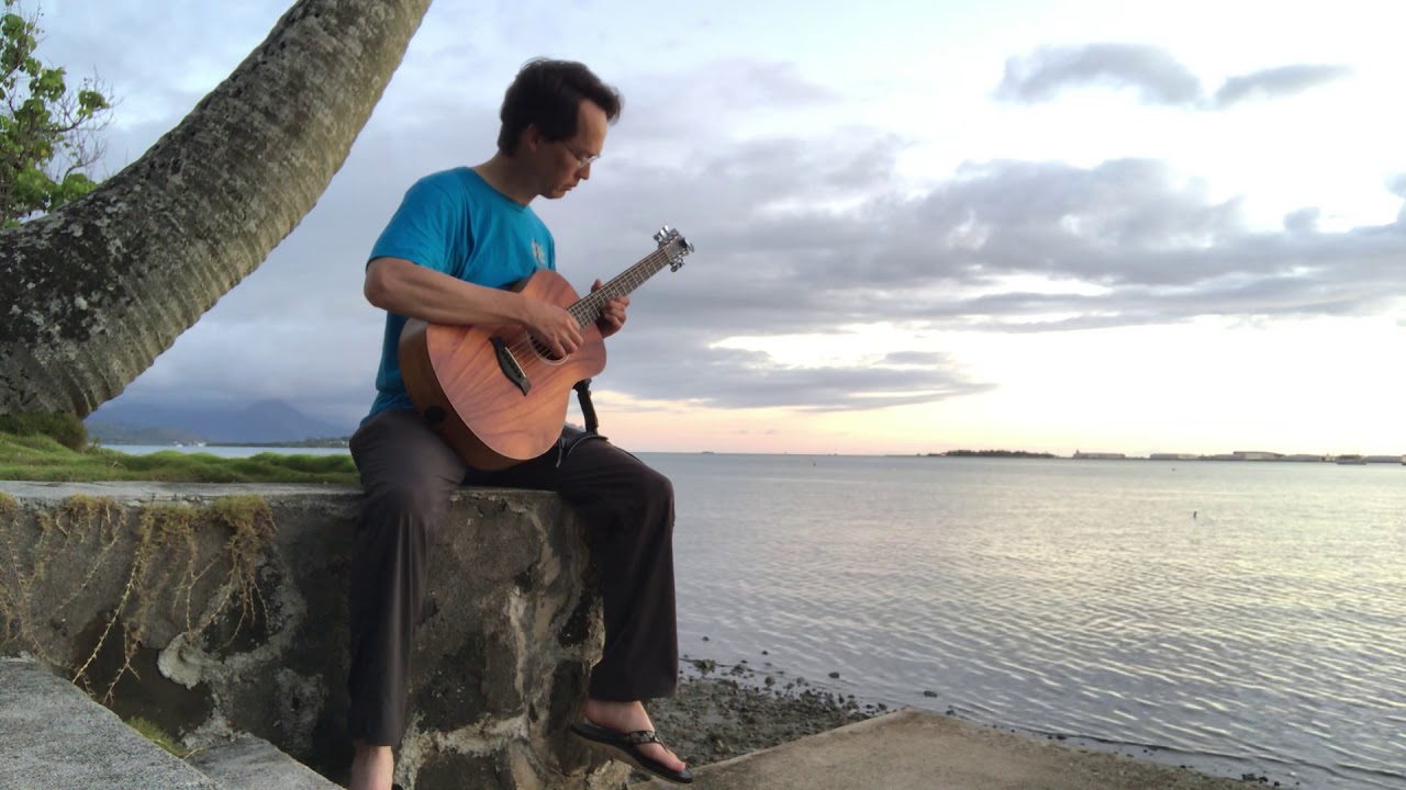 'Ula Li'i Li'i Moku (little red boat)