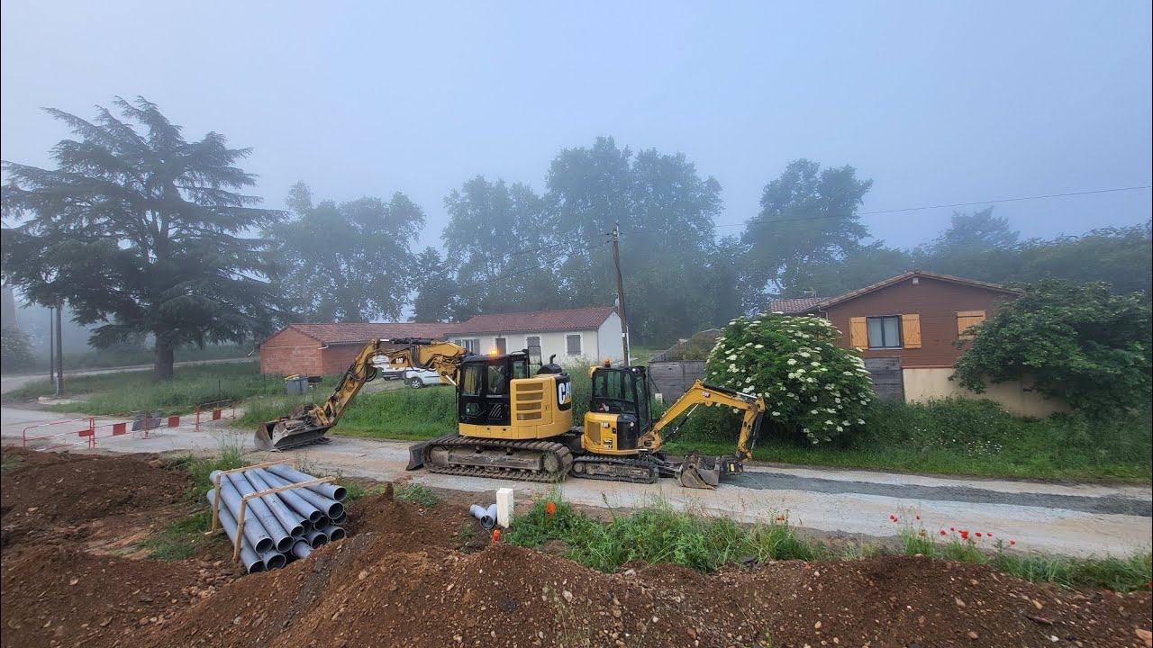 Extension d'un réseaux assainissement avec la ( Caterpillar 314EL cr )