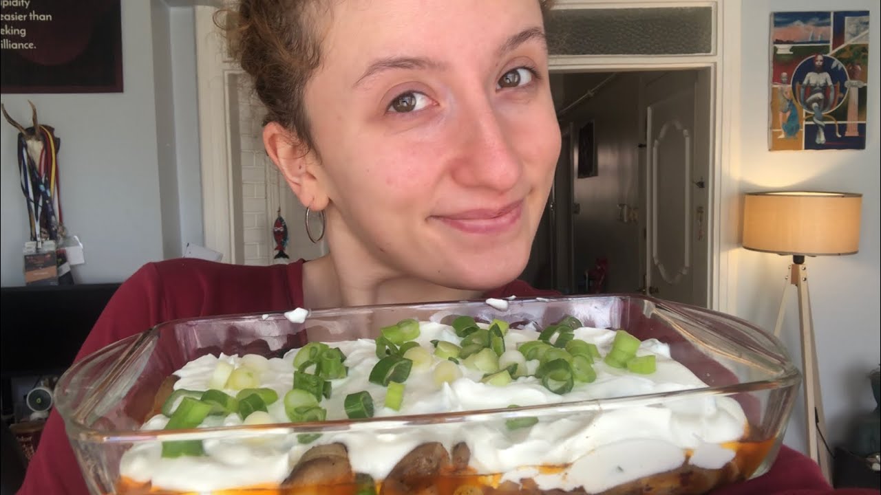 türkçe asmr | pratik ötesi ve lezzet şöleni bi tarif [yoğurtlu mantarlı meze] 🤤