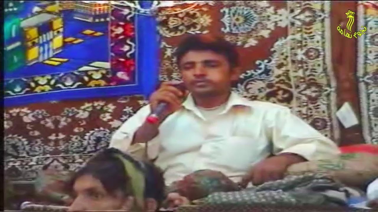 المنشد محمد ناصر هليل - في زفاف صالح وحسين فتيني هتاري - بالتريبة أرشيف 2010 - رقم ( 9 )