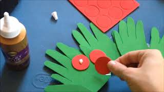 Easy DIY Christmas Crafts - Handprint Wreath for Kids!