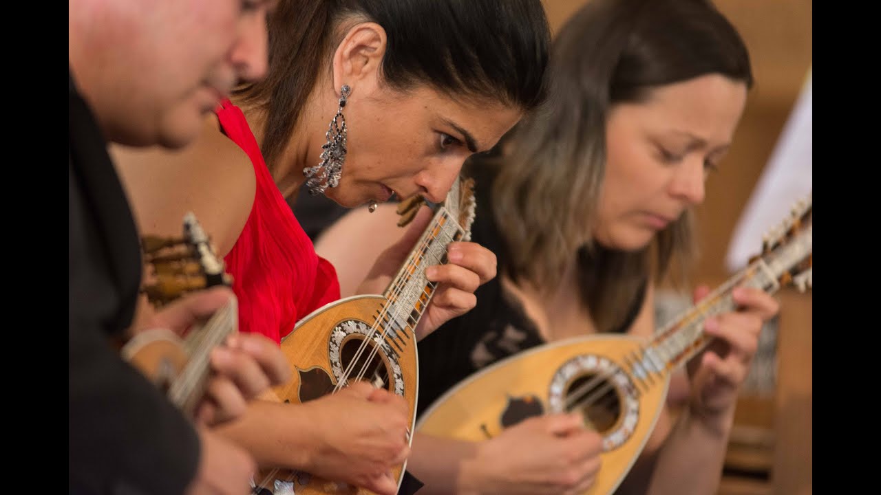 ARTEMANDOLINE (LU) – A. Vivaldi: Concerto in Sol maggiore RV 532,  M. Uccelini: La Bergamasca