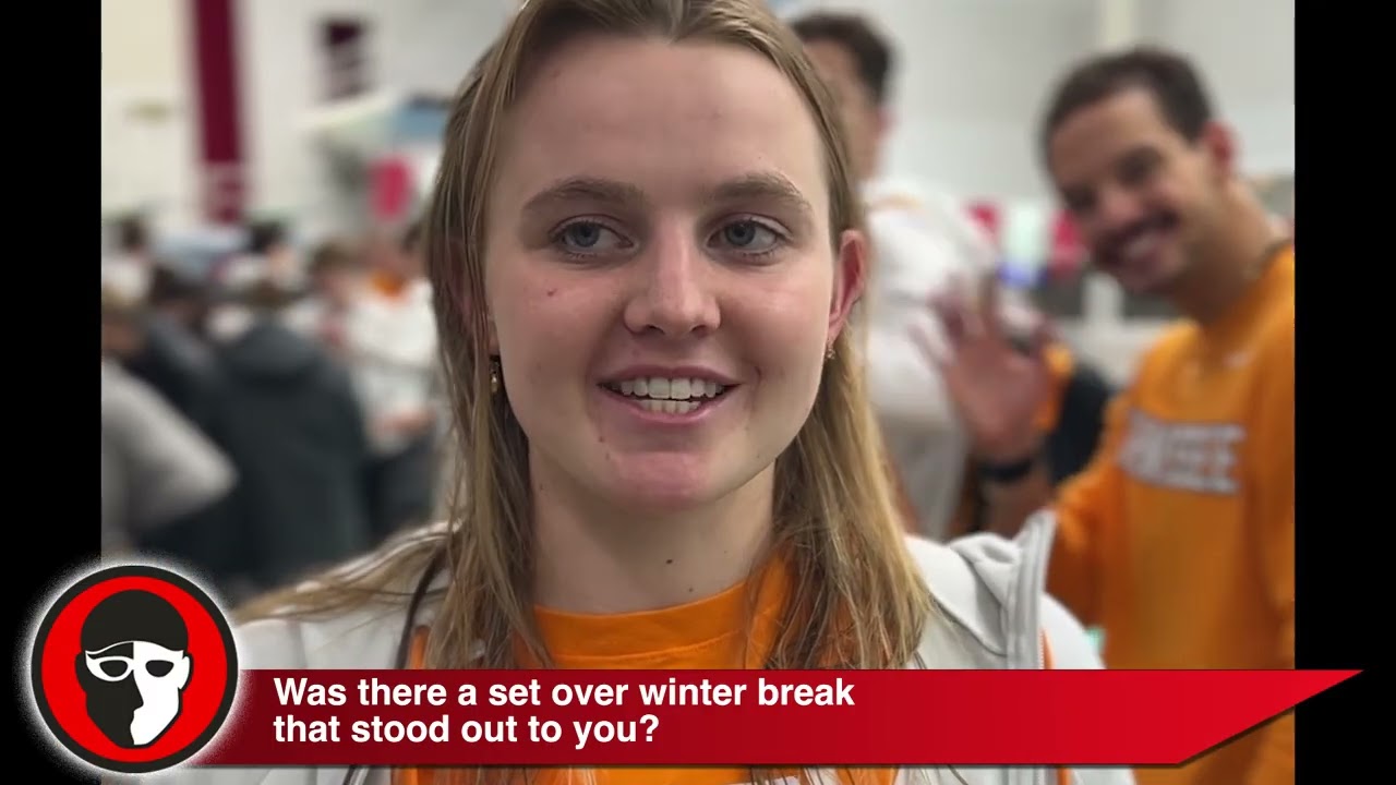 После того как второкурсница Элла Янсен вновь обрела радость жизни в бассейне, она стала счастлив...